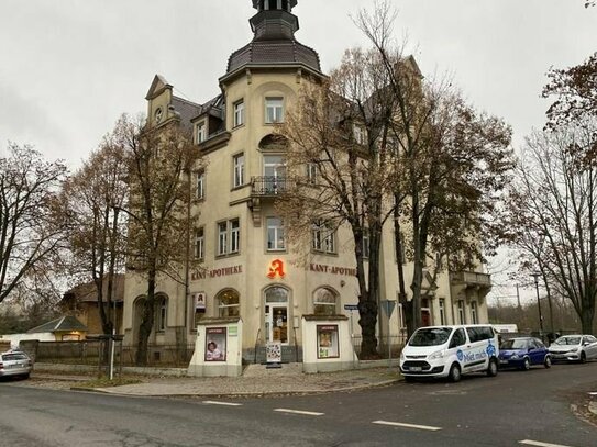 Ladenlokal / Gewerberäume für Praxis , Büro oder Lager, zwei separate Einheiten 180 und 88 m²