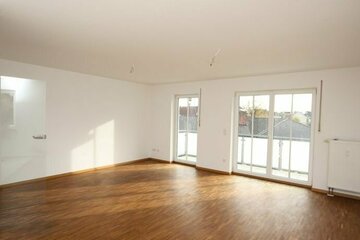 Zentrumsnah Wohnen in Wolnzach/2 ZKB im Obergeschoss/ca. 65 m² Wfl./Balkon + zwei Außenstellplätze