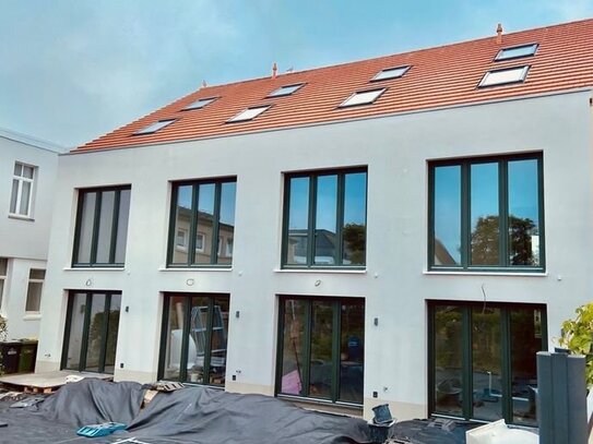 TOWNHOUSE NORDERNEY - mit FeWo Studio am Nordbadestrand / Sonnenbalkon + Garten