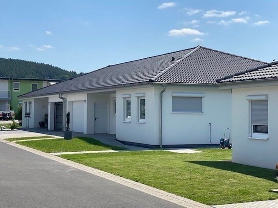 Hochwertige Neubau-SERVICE-Bungalows im Staatsbad Bad Bocklet