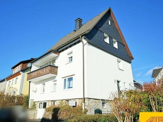 Vollmöblierte Erdgeschosswohnung mit Terrasse und eigenem Garten