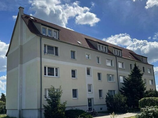 Arzberg...Sonnige Dachgeschoss-Wohnung mit Flair!