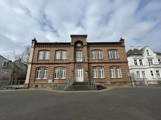 Bürofläche im denkmalgeschützen ehm. Rathaus!