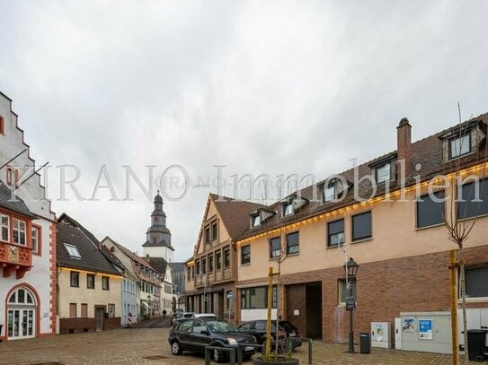 Besondere Wohn-/Geschäftsimmobilie mit Gewerbe- und Lagerfläche in Zentraler Lage Nidderau Windecken