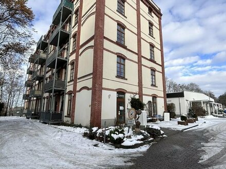 Rollstuhlgerechte 2 Raum Wohnung mit Balkon