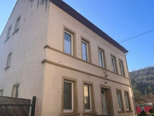 Top-Gelegenheit! Gepflegtes Zweifamilienhaus in Monzingen zu verkaufen!