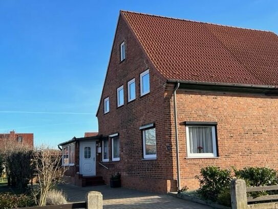 Doppelhaushälfte in Dettmannsdorf