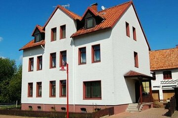 Historisches Wohnhaus mit 3 WE und diversen Nebengebäuden in Duingen