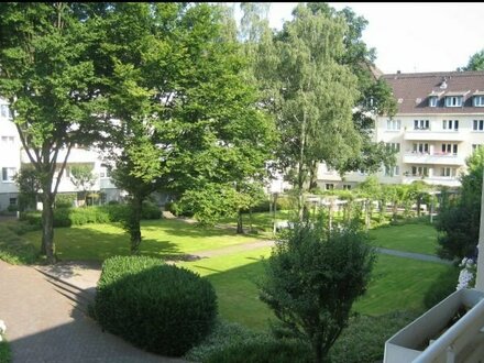 schöne ruhige Wohnung ca. 65 qm in Duisburg Stadtmitte zu vermieten