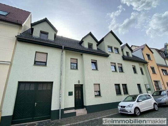 gepflegtes Mehrfamilienhaus mit neuer Gasheizung und einer Photovoltaikanlage zu verkaufen