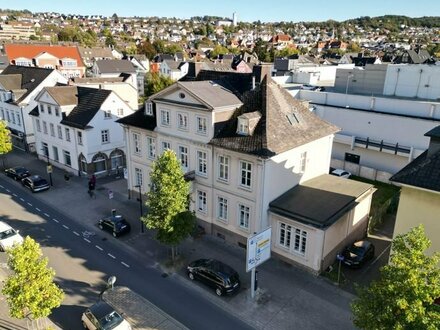 Stilvolles Wohn- und Geschäftshaus in bester Innenstadtlage von Alt-Arnsberg