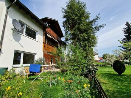 4-Zimmer-Wohnung mit Balkon und EBK in Salem