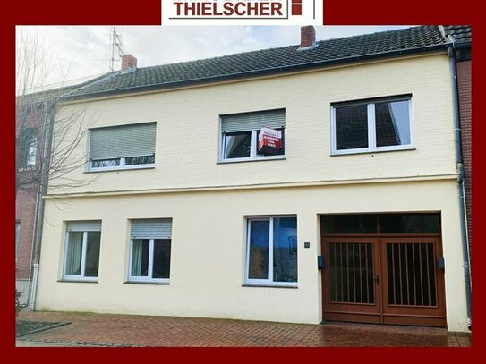 Ideal für Tierliebhaber: Zweifamilienhaus mit Möglichkeit zur Offenstallhaltung in Grothenrath