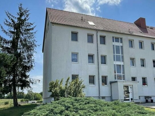 Stauchitz...Sonnige 3-Raum-Wohnung mit Balkon und alles neu renoviert!