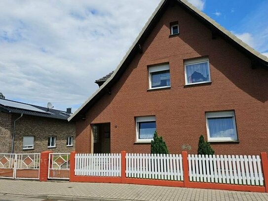 Vermietung einer voll möblierten 2 Zimmer - Wohnung in Minsden Ortsteil Leteln.