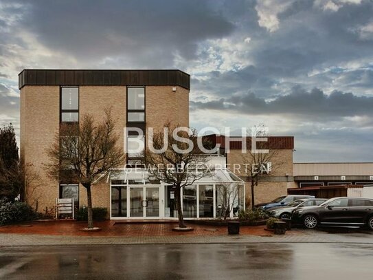 Warendorf, Freckenhorst || ca. 877 m² Büroflächen || offene Raumstruktur || viele Glasflächen