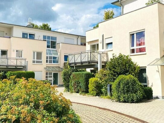 Penthouse-ETW, 3 Zimmer, unverbaubarer Weitblick bis Odenwald, 25 m² Dachterrasse. Gepflegte Wohnanlage. Kurzfristige Ü…