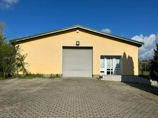 550 m² beheizbare Gewerbehalle auf großem Grundstück in Großalsleben nahe Oschersleben, Halberstadt, Quedlinburg