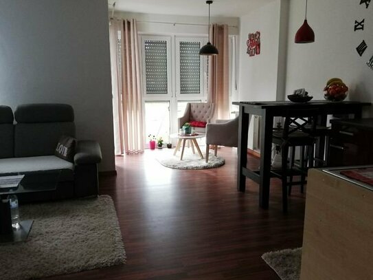 Wohnung in bester Lage mit Terrasse und kleinem Garten