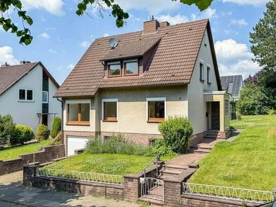 Renoviertes Einfamilienhaus mit Eigentumsgrundstück in Top-Lage am Wieter in Northeim