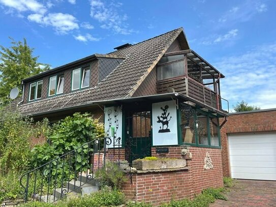PURNHAGEN-IMMOBILIEN - Freist. Einfamilienhaus mit Garage in gesuchter Wohnlage von Bremen-St. Magnus