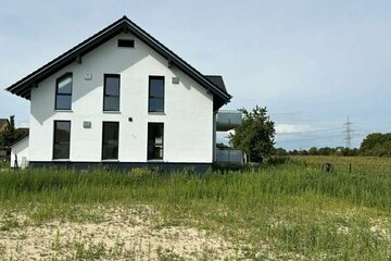 Attraktive 5-Zimmer-Wohnung im Obergeschoss mit Balkon in Kehl-Kittersburg