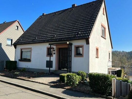 *** Schönes, gemütliches Einfamilienhaus in ruhiger Wohnlage*** Erbpachtgrundstück