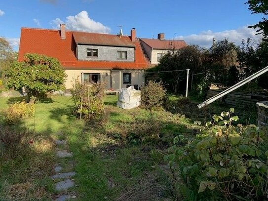 Vermiete Einfamilienhaus mit Garten und Garage in Kleinfriesen