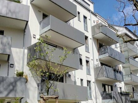 Helle und energieeffiziente 2 Zimmer-Wohnung mit Südbalkon in verkehrsberuhigter Nordstadtlage