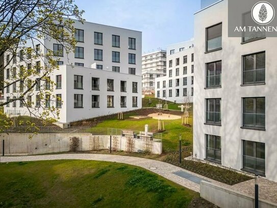 Helle 4-Zimmer-Wohnung mit Terrasse - 15 Radminuten zum Festspielhaus, 2 Minuten zu Fuß in den Wald