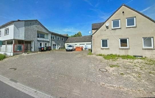 Vermittelt - Haus plus Gewerbe für Handwerker in Kirchlengern !