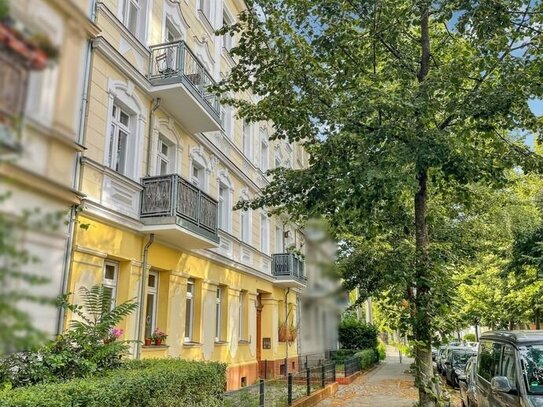 Klassische Eleganz im Altbau: Vermietete 2-Zimmer-Wohnung in Berlin-Oberschöneweide