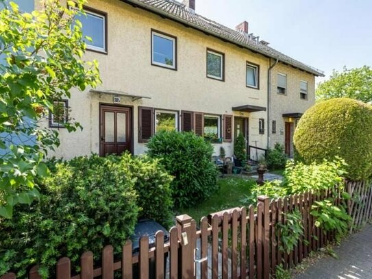 Einzigartiges Stadthaus mit gepflegtem Garten und perfekter Anbindung in beliebter Lage von Tegel!