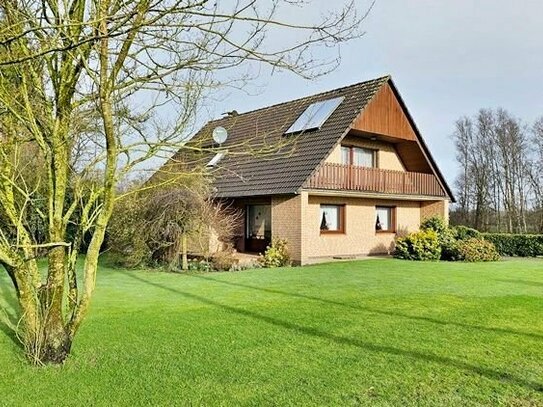 immo-schramm.de: 1-2-Familien-Wohnhaus mit Vollkeller und Garage