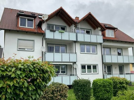 1+3 Zimmer Eigentumswohnung - 2 getrennte Einheiten inkl. Balkon und Garage in Rentweinsdorf/Ebern