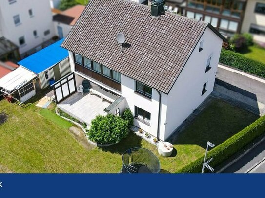 Modernisiertes Familienparadies - Einfamilienhaus mit Garage in Amberg Gailoh
