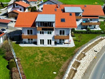 Gehobene Dachgeschoss Wohnung mit traumhaften Blick in die Alpen - Pinswang