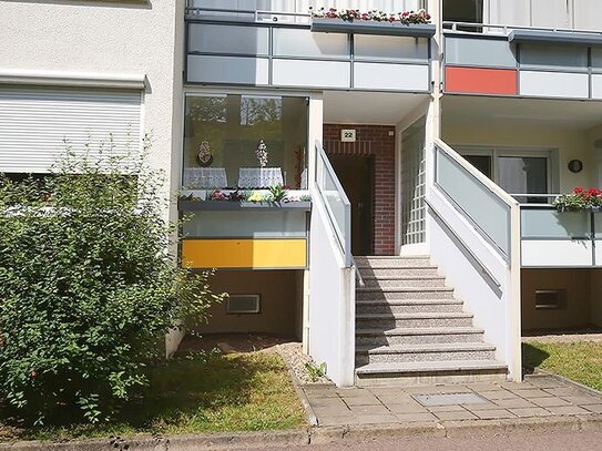 Großzüge 3- Raumwohnung mit Wintergarten und Balkon