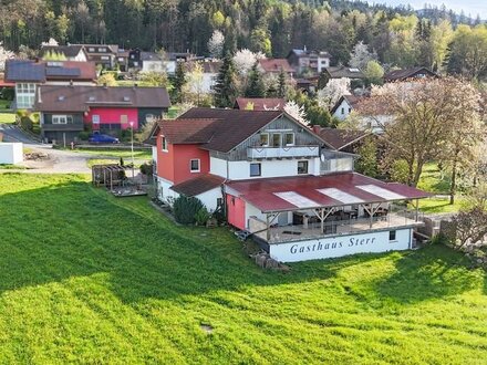 Geräumiges Zweifamilienhaus mit Gaststätte in Rimbach!