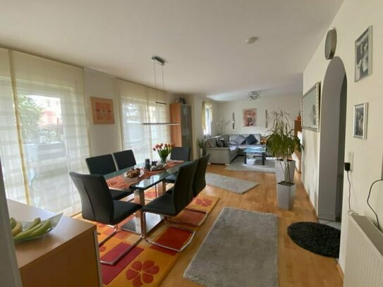 Großgründlach - exklusive, moderne und helle 3-4 Zimmer ETW in familienfreundlicher Wohnlage