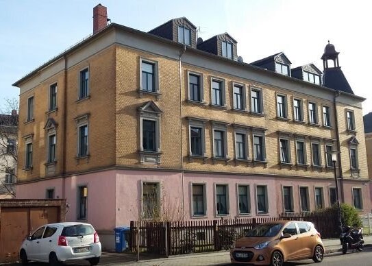 Am Elbepark in Dresden Kaditz - helle, freundliche 2-Zimmer-Wohnung im 2. OG