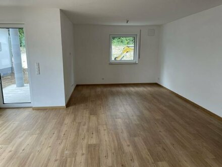 3-Zimmer-Wohnung mit Terrasse und Garten