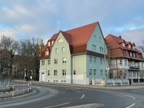 4-Zimmer Dachgeschosswohnung in zentraler Lage