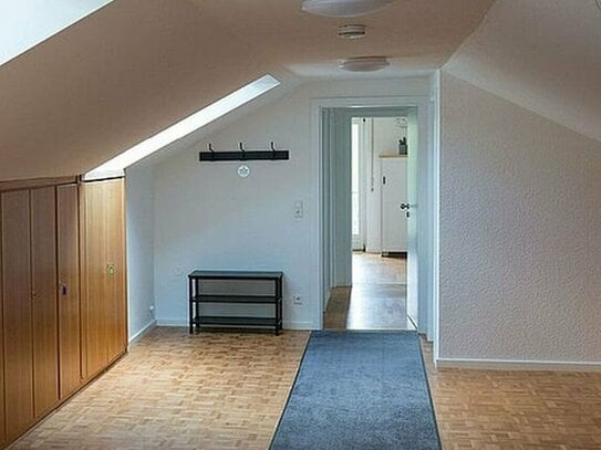 Große, möblierte 3,5-Zimmer-Wohnung bei Lindau mit Bergsicht und Stellplatz