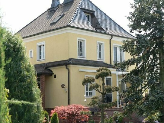 Herrschaftliche Villa in nächster Nähe zum historischen Stadtkern