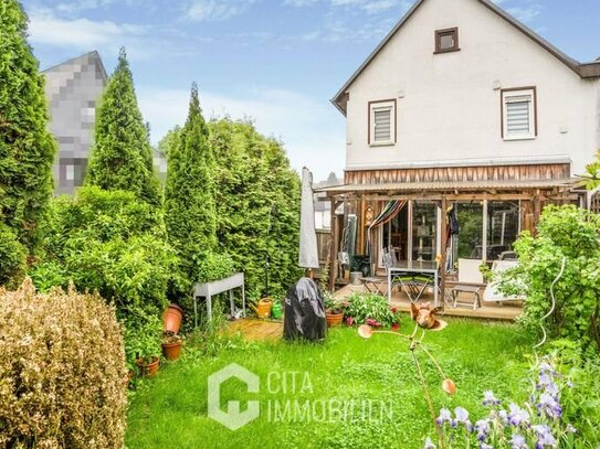Neue Heizung aus 2021! - Gemütliches Einfamilienhaus mit Garten und Carpot in Weilmünster im Taunus