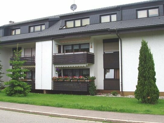 Ferienwohnung in Titisee, Einzelgarage, Südbalkon, 70 qm, möbliert