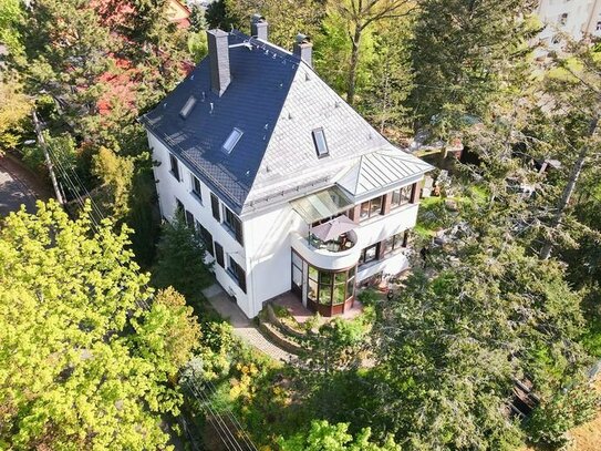 +++ 30er Jahre Villa mit idyllischem Grundstück in Top-Lage von Meißen-Spaar +++