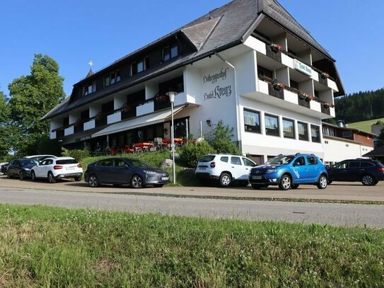 Restaurant im Zentrum von Breitnau zu vermieten (von Hotel Kreuz)