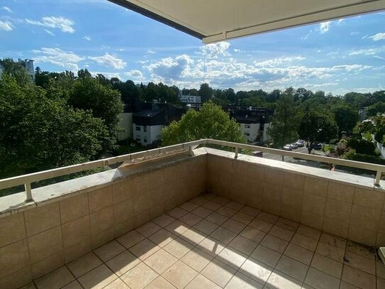 Geräumige 4-Zimmer-Wohnung in Fellbach-Oeffingen zu verkaufen: Ihr neues Zuhause wartet auf Sie!